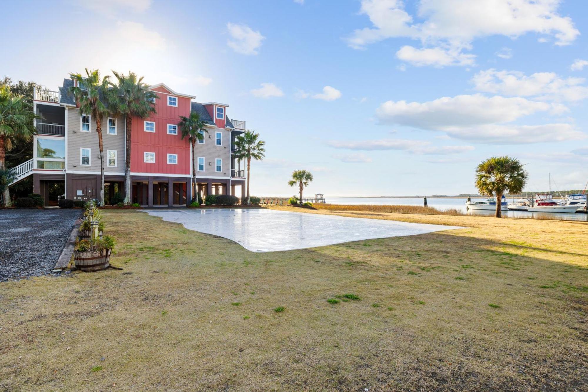 Regatta Inn - Adults Only Фоли Бич Экстерьер фото
